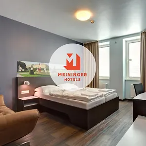 hotellátogatás