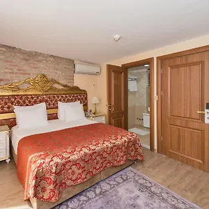 By Murat Royal Galata Otel