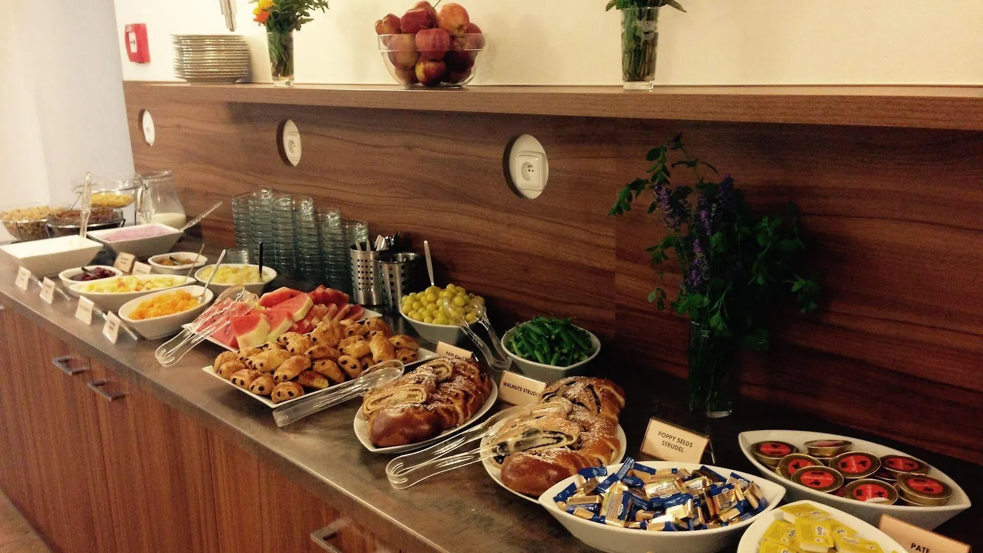 Hotel Ambiance Prag 4*,